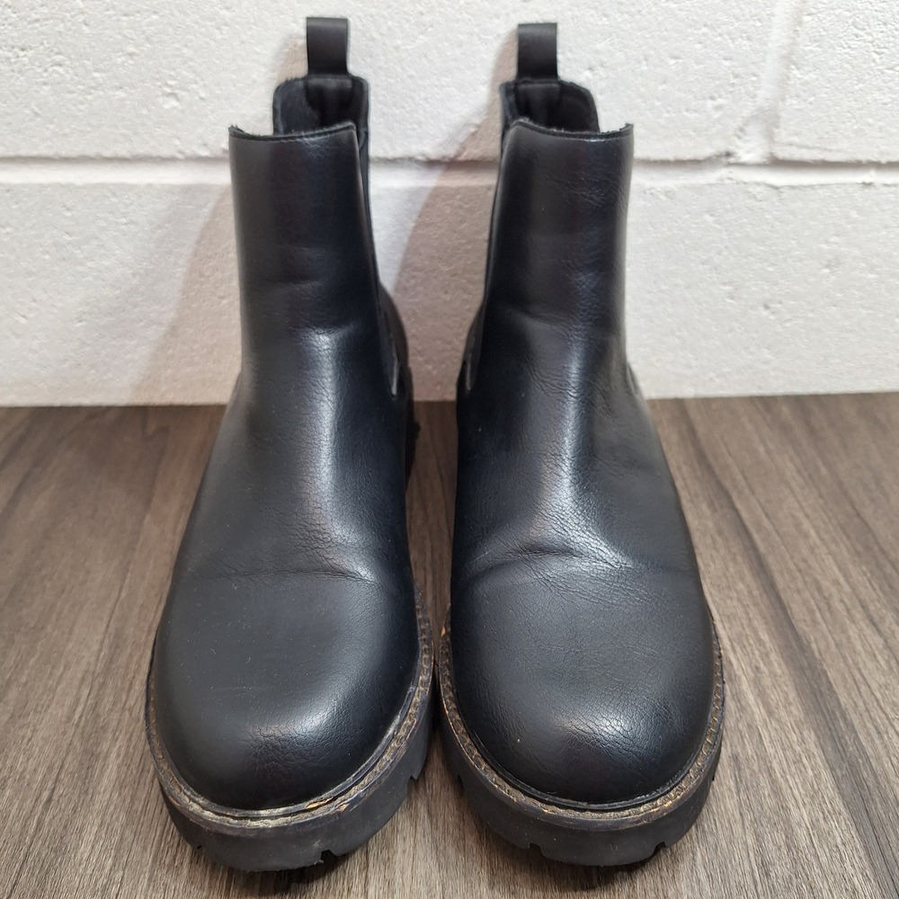 Oasis Society Black Chelsea Lug Sole Platform Ankle Boots Women's US 8 Round Toe